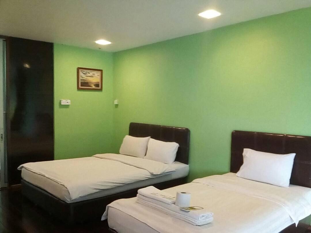 J Residence Kundasang Room photo